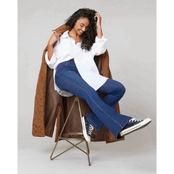 SPANX High Rise Flare Jeans in Midnight Shade - Picture 2 of 13